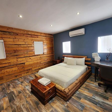 The Royal Suite Tijuana Zewnętrze zdjęcie